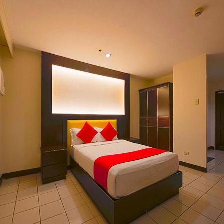 Oyo 115 Northridge Mansions Hotel Quezon City Exterior foto