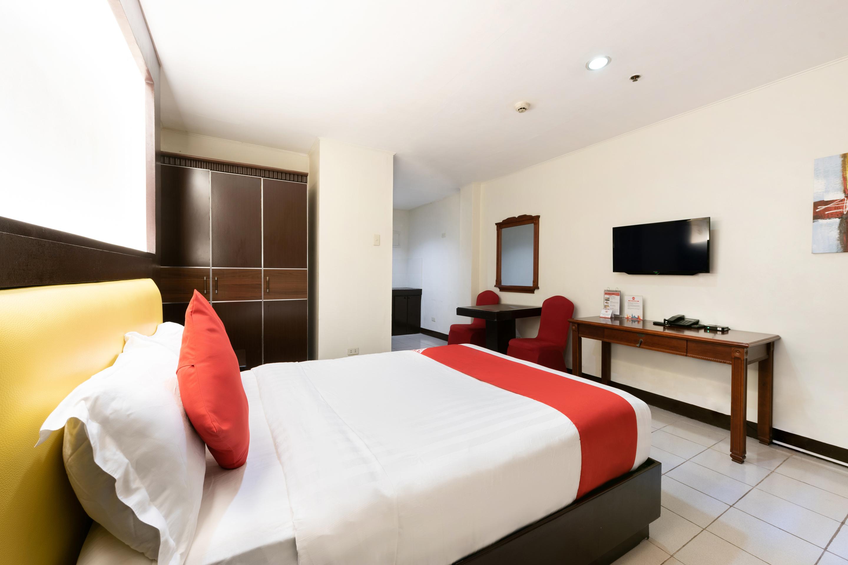Oyo 115 Northridge Mansions Hotel Quezon City Exterior foto